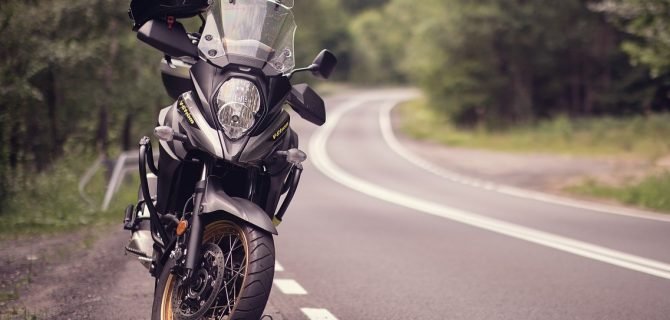 motorbike-7249769_1280